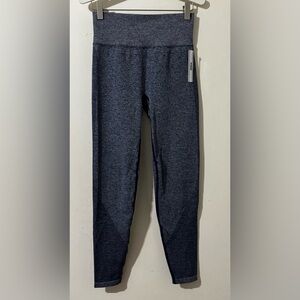 NWT PINK Victoria's Secret seamless leggings size small